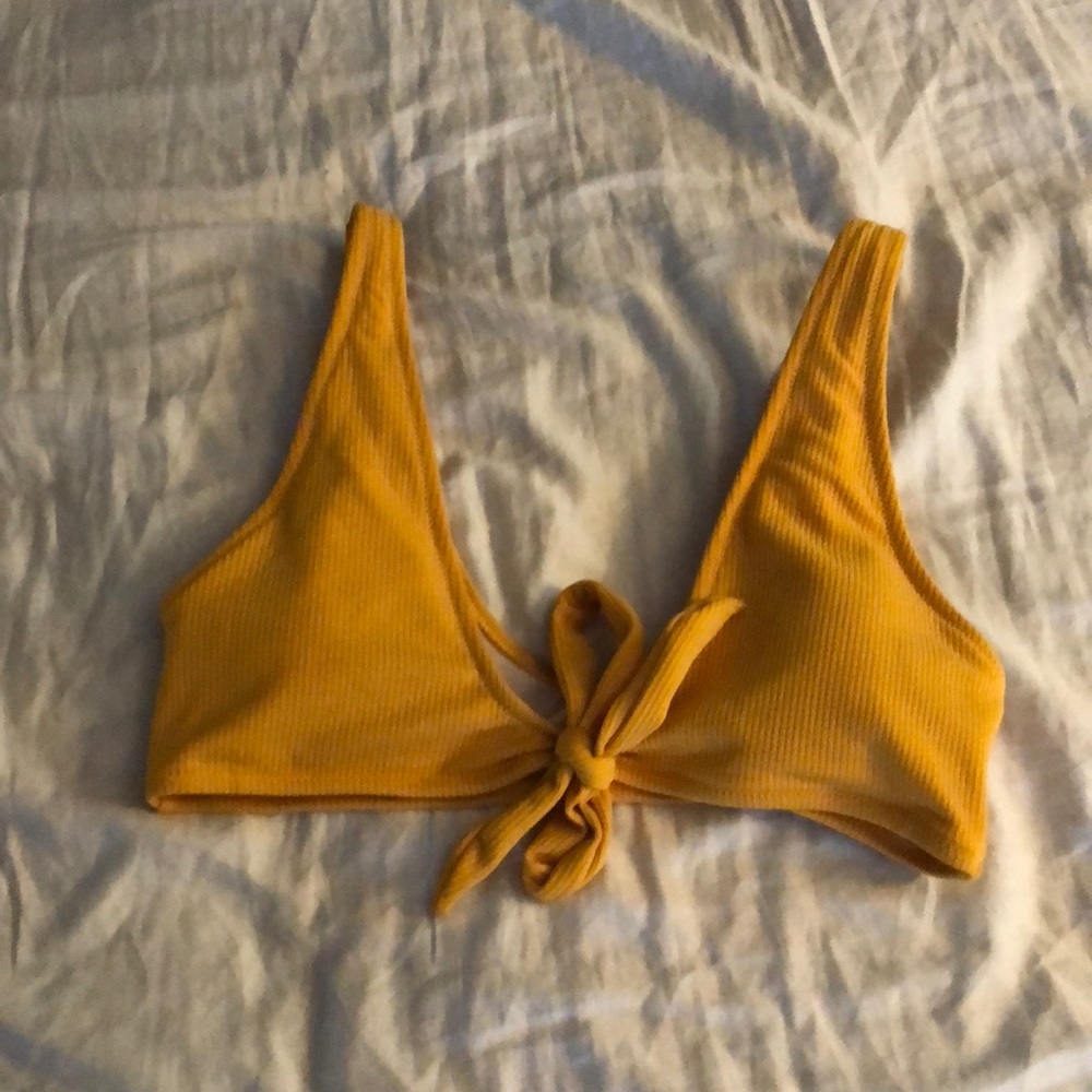 Bikini top